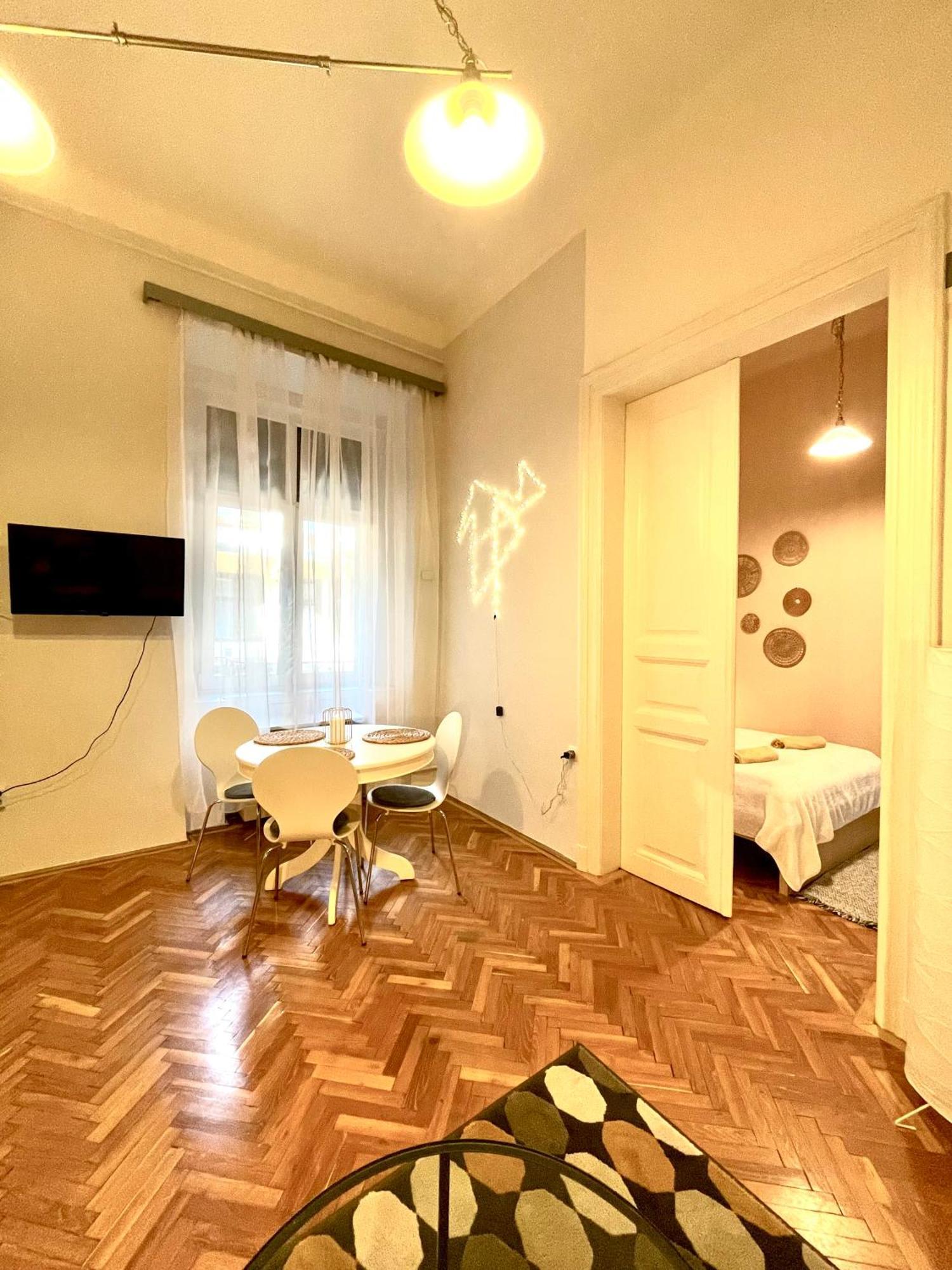 Fanni'S Cosy Home Express Apartment In The City Centre Budapest Ngoại thất bức ảnh