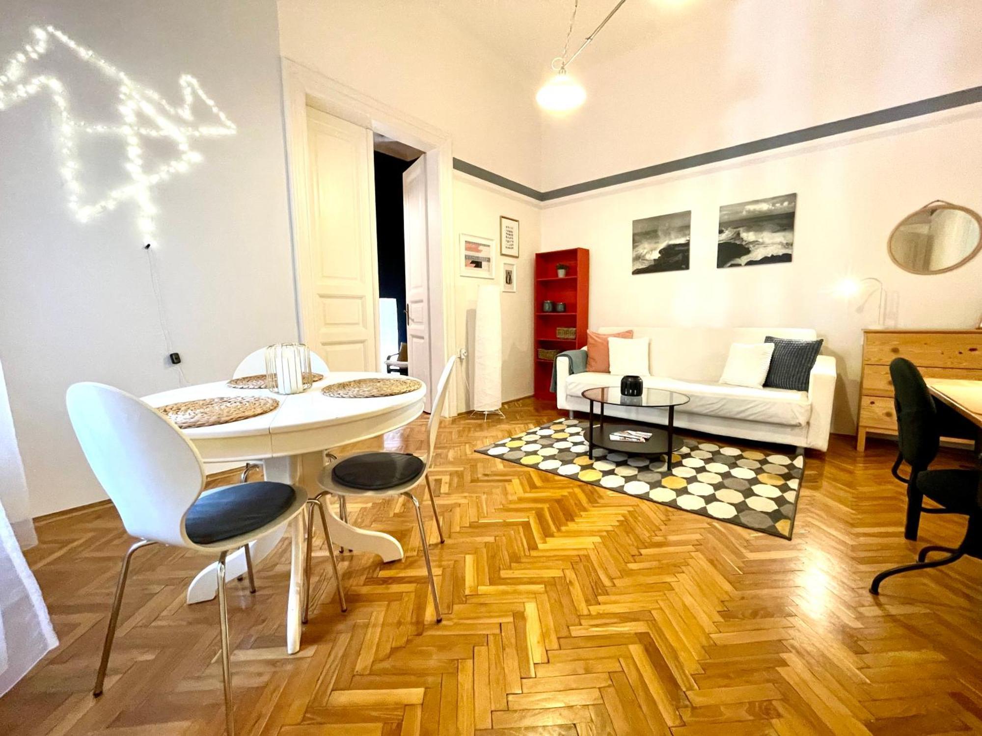 Fanni'S Cosy Home Express Apartment In The City Centre Budapest Ngoại thất bức ảnh