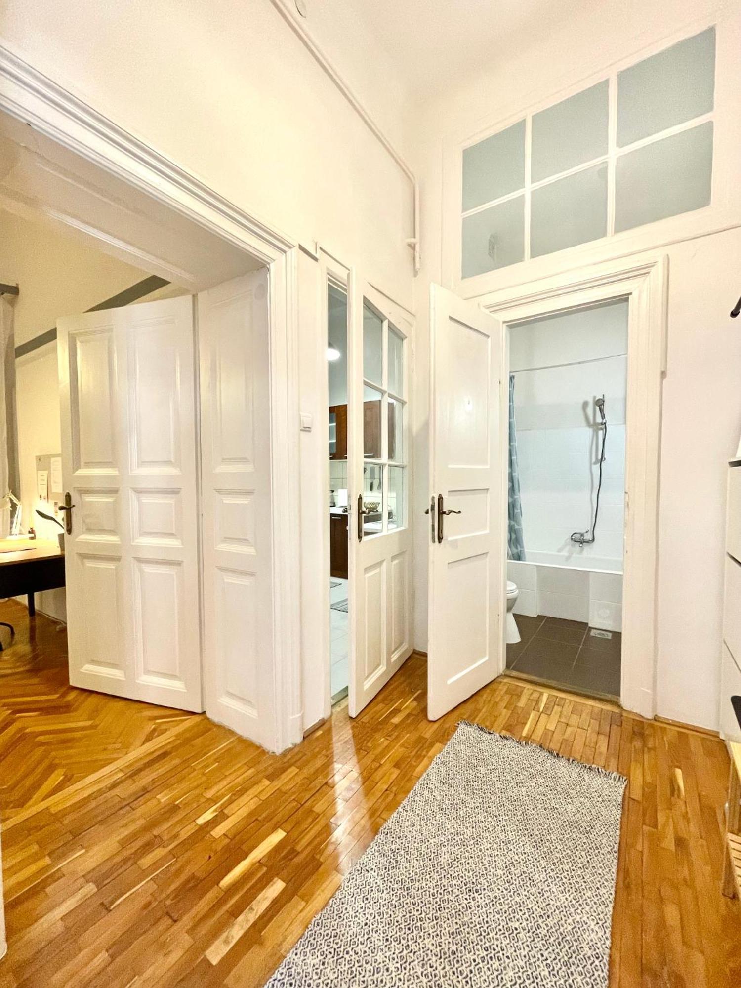 Fanni'S Cosy Home Express Apartment In The City Centre Budapest Ngoại thất bức ảnh